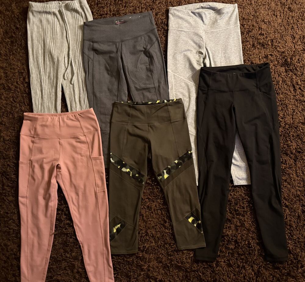 Lot of 6 Women's Leggings Joy Lab Old Navy Apana Betsy Johnson Size M